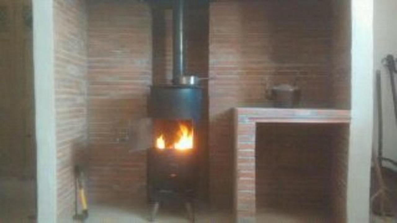 Casa En La Plaza, Hinojares - Ideal For Exploring The Area Kültér fotó