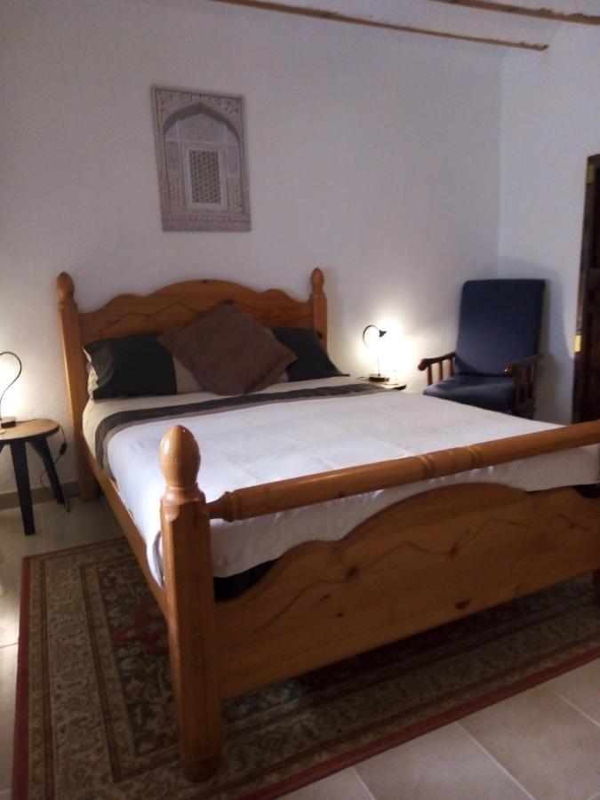 Casa En La Plaza, Hinojares - Ideal For Exploring The Area Kültér fotó